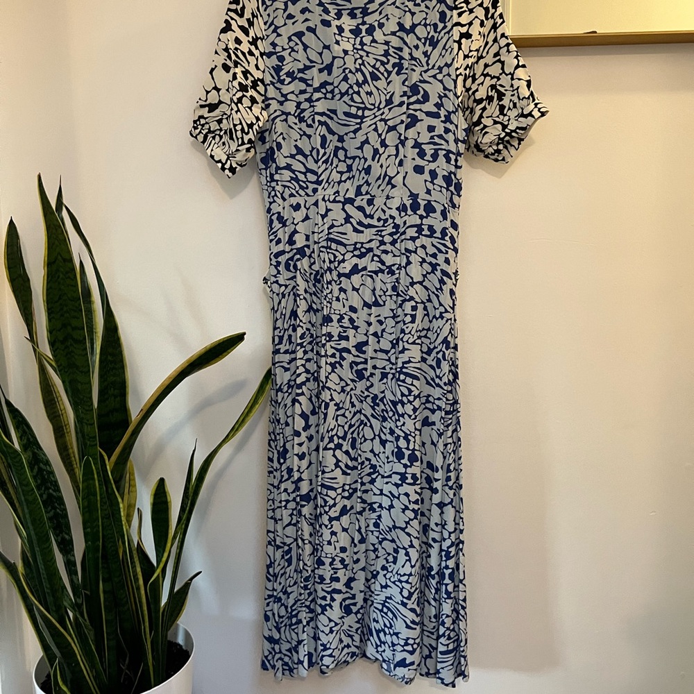 WRAY Tea Dress - Picture 3 of 4